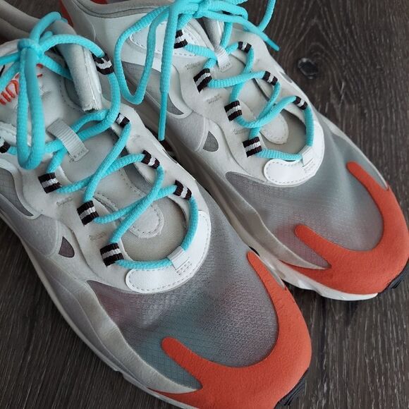 Nike Air Max 270 React Light Beige Chalk AT6174-200 Size 10 - Picture 11 of 11